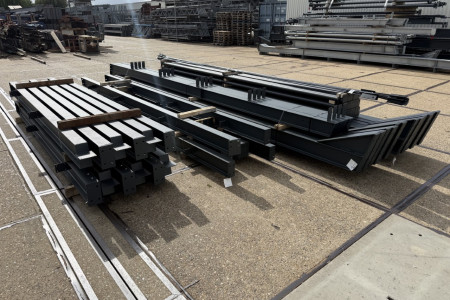 13.00 x 35.00m (455m²)